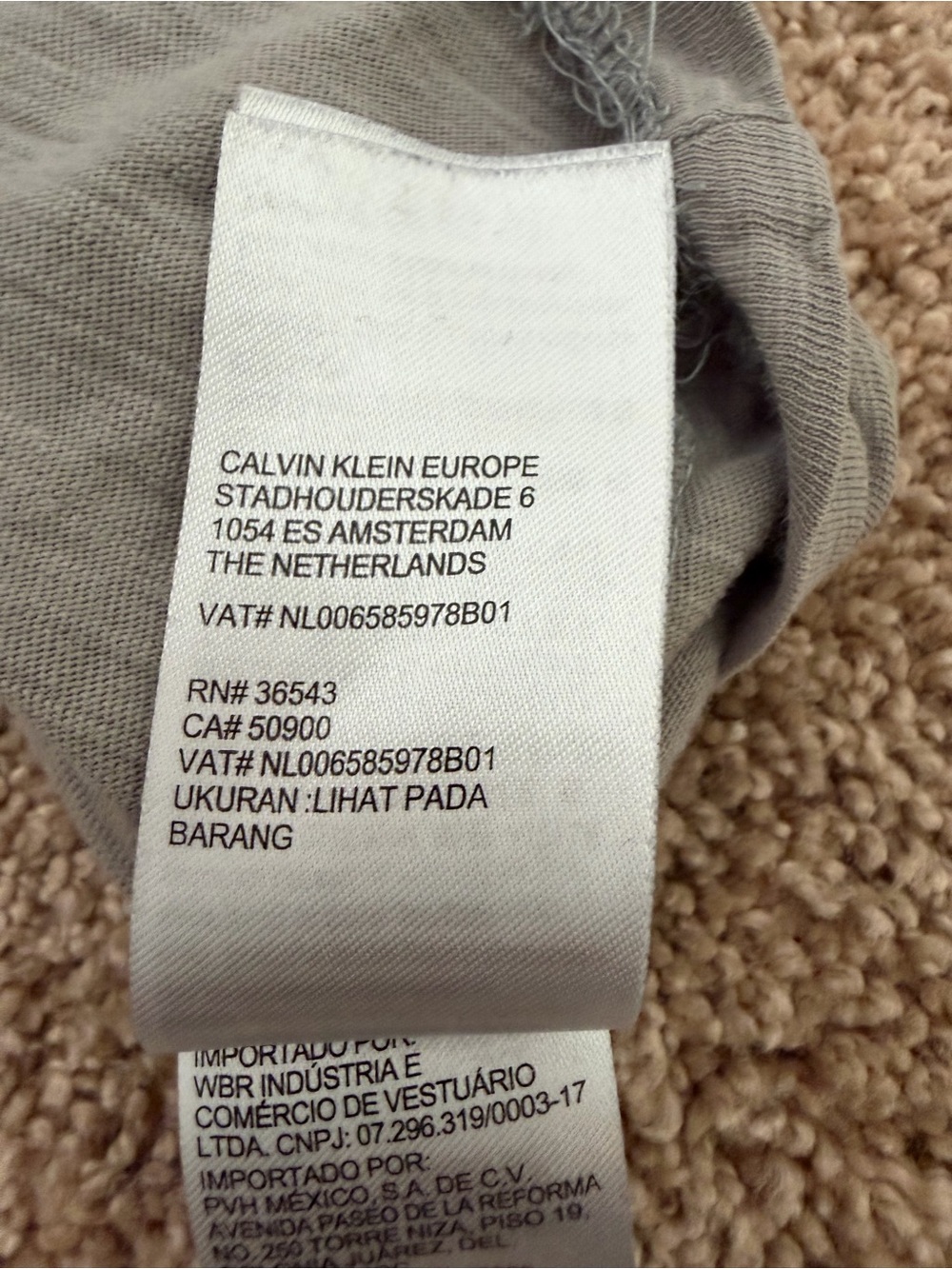 Calvin Klein Jeans Youth Grey V-Neck Graphic Logo T-Shirt Size M - Picture 10 of 11